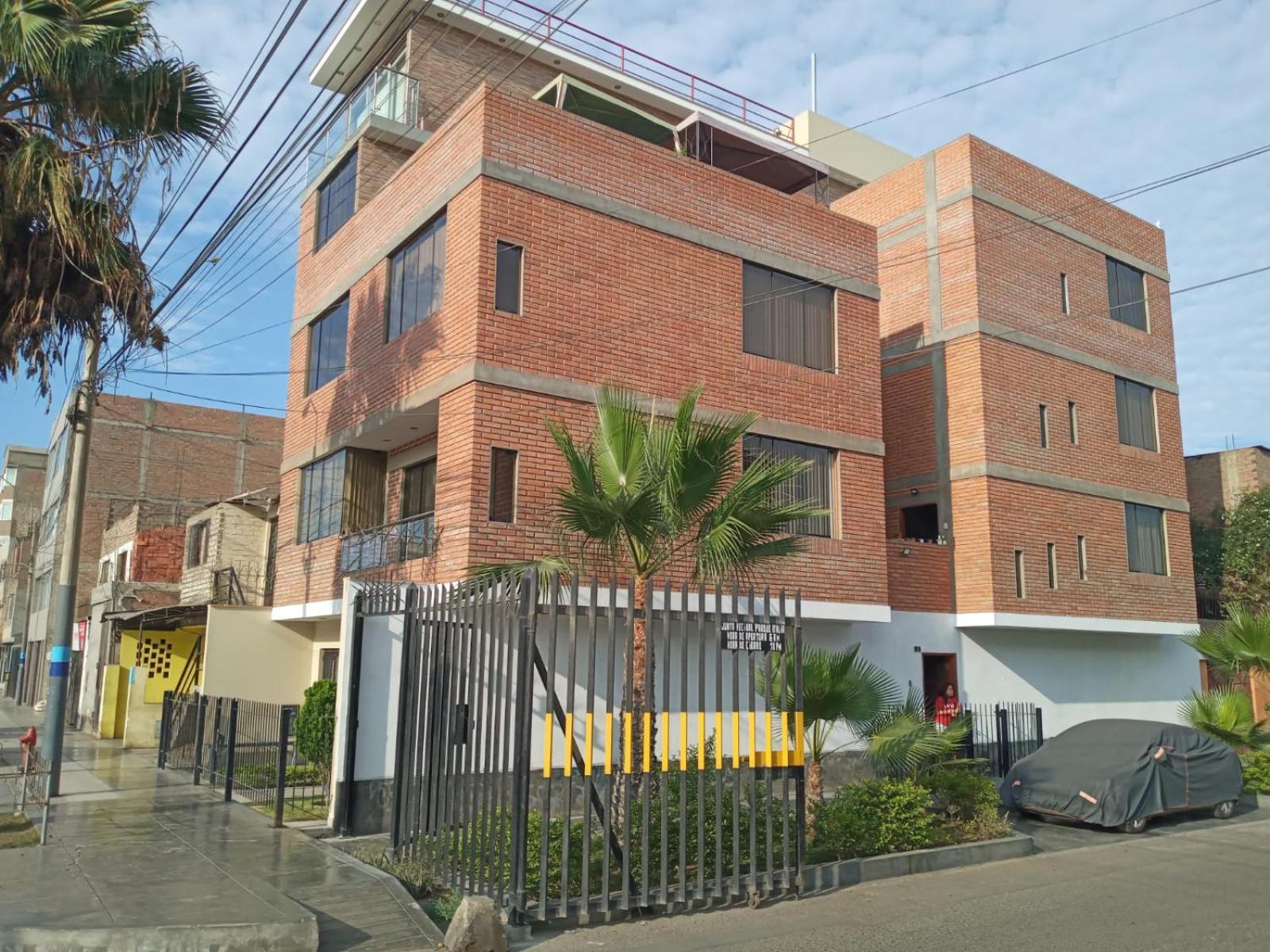Matty House * Lima